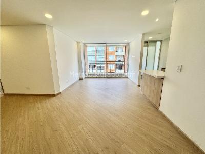 Apartamento de 3 alcobas en venta en El Batán, Bogotá, 90 m² · foto 2 de 15