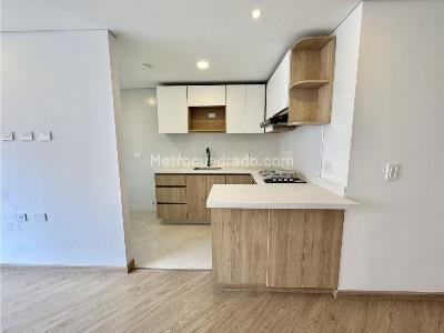 Apartamento de 3 alcobas en venta en El Batán, Bogotá, 90 m² · foto 9 de 15