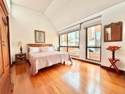 Casa de 4 alcobas en venta en Usaquen, Bogotá, 214 m² · foto 7 de 17