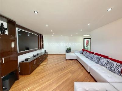 Apartamento en venta en Santa Barbara, Bogotá · foto 14 de 20