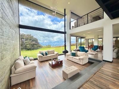 Casa de 4 alcobas en venta en Chia, Chía, 1900 m² · foto 4 de 20