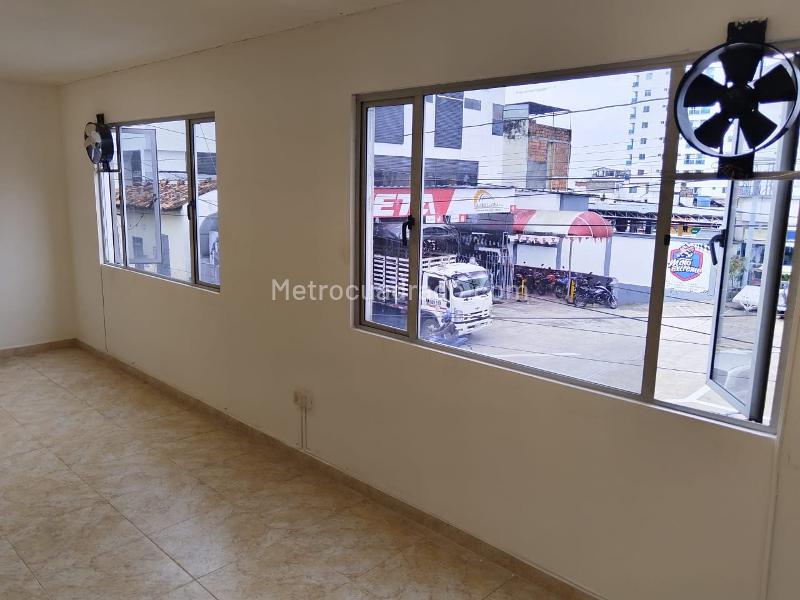 Bodega en Arriendo, ANTONIA SANTOS, Bucaramanga - Więcej