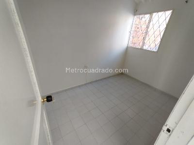 Casa de 2 alcobas en venta en Limoncito, Floridablanca, 62 m² · foto 15 de 18