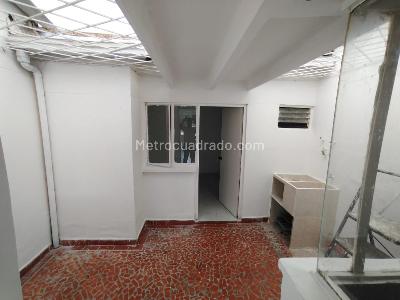 Casa de 2 alcobas en venta en Limoncito, Floridablanca, 62 m² · foto 6 de 18