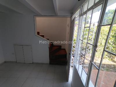 Casa de 2 alcobas en venta en Limoncito, Floridablanca, 62 m² · foto 3 de 18