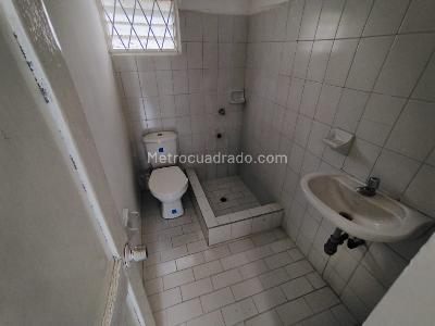 Casa de 2 alcobas en venta en Limoncito, Floridablanca, 62 m² · foto 10 de 18