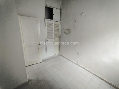 Casa de 2 alcobas en venta en Limoncito, Floridablanca, 62 m² · foto 13 de 18