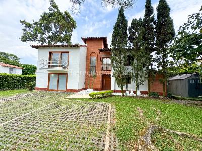 Casa de 4 alcobas en venta en Pance, Cali, 802 m² · foto 3 de 10