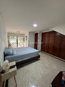 Casa de 4 alcobas en venta en El Ingenio, Cali, 200 m² · foto 13 de 20
