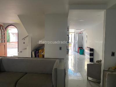 Casa de 4 alcobas en venta en Ciudad Jardin, Cali, 130 m² · foto 5 de 20