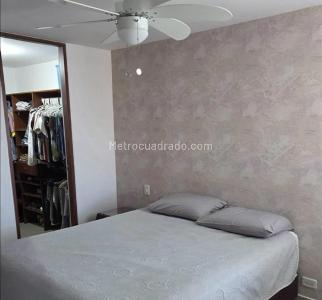 Apartamento de 3 alcobas en venta en Ciudad Jardin, Cali, 90 m² · foto 15 de 18
