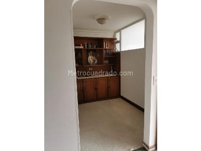 Apartamento en venta en Santa Barbara, Bogotá · foto 8 de 15