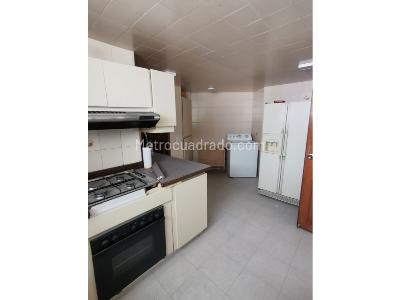 Apartamento en venta en Santa Barbara, Bogotá · foto 11 de 15