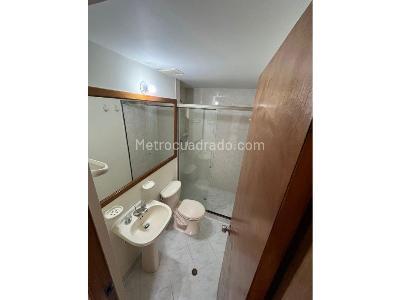 Apartamento de 3 alcobas en venta en Porton Del Escobero, Envigado, 97 m² · foto 9 de 14