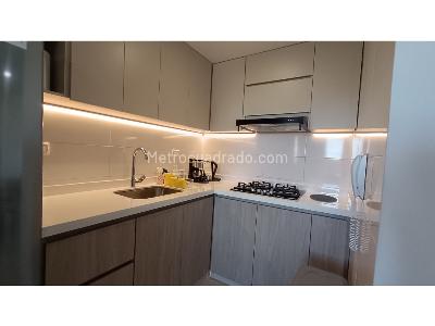 Apartamento de 2 alcobas en venta en Los Alpes, Barranquilla, 77 m² · foto 3 de 7