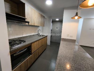 Apartamento de 3 alcobas en venta en Conjunto Residencial Los Sauces, Zipaquirá, 75 m² · foto 2 de 20