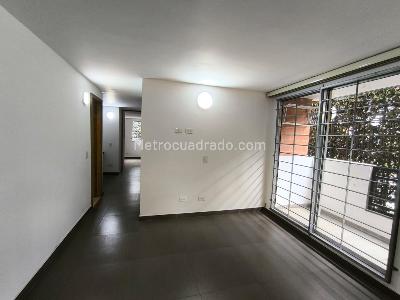 Apartamento de 3 alcobas en venta en Conjunto Residencial Los Sauces, Zipaquirá, 75 m² · foto 7 de 20