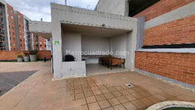 Apartamento de 3 alcobas en venta en Conjunto San Simon La Quinta, Zipaquirá, 63 m² · foto 2 de 16