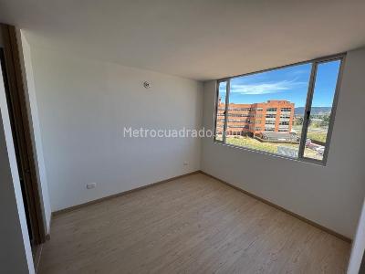 Apartamento de 2 alcobas en venta en Barrio San Pablo, Zipaquirá, 57 m² · foto 4 de 11