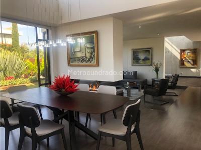 Casa de 4 alcobas en venta en Guaymaral, Bogotá, 474 m² · foto 3 de 20
