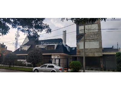 Casa en venta en Niza, Bogotá · foto 3 de 20