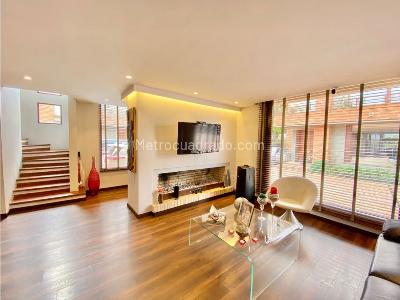 Casa de 3 alcobas en venta en Vereda Fagua, Chía, 191 m² · foto 2 de 16