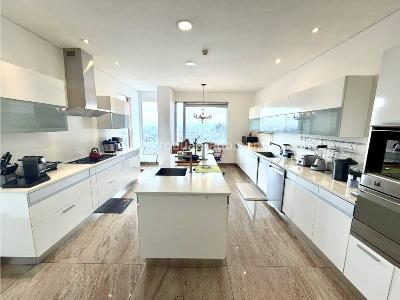 Apartamento de 4 alcobas en venta en Los Rosales, Bogotá, 513 m² · foto 9 de 14