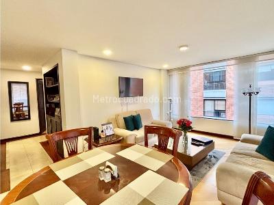 Apartamento en venta en La Carolina, Bogotá · foto 2 de 20