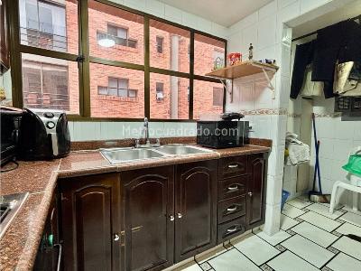 Apartamento en venta en La Carolina, Bogotá · foto 6 de 20