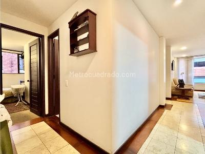 Apartamento en venta en La Carolina, Bogotá · foto 8 de 20