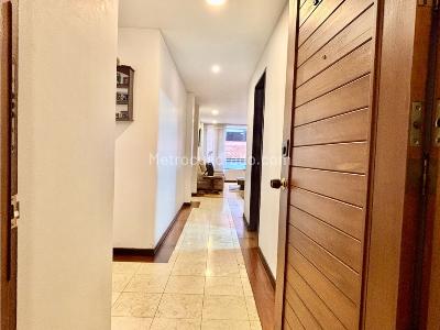 Apartamento en venta en La Carolina, Bogotá · foto 17 de 20