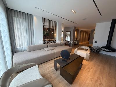 Apartamento de 3 alcobas en venta en Santa Paula, Bogotá, 243 m² · foto 4 de 15