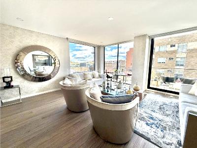 Apartamento de 4 alcobas en venta en Bella Suiza, Bogotá, 300 m² · foto 2 de 14