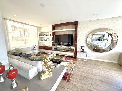 Apartamento de 4 alcobas en venta en Bella Suiza, Bogotá, 300 m² · foto 4 de 14