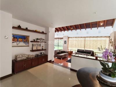 Casa de 4 alcobas en venta en Kalamary, Chía, 410 m² · foto 8 de 20