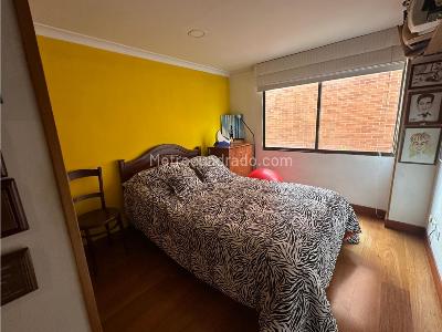 Apartamento de 3 alcobas en venta en Chico, Bogotá, 122 m² · foto 9 de 11