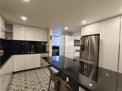 Apartamento de 3 alcobas en venta en Recodo Del Country, Bogotá, 141 m² · foto 5 de 20