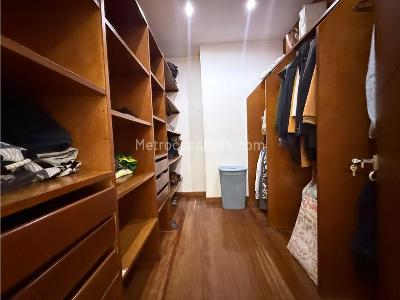 Apartamento en venta en Chico Navarra, Bogotá · foto 8 de 15