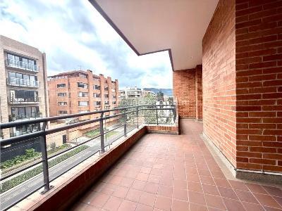 Apartamento en venta en Chico Navarra, Bogotá · foto 10 de 15
