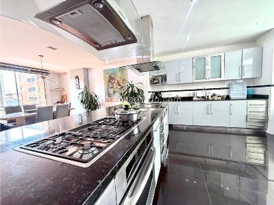 Apartamento en venta en Chico Navarra, Bogotá · foto 11 de 15