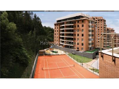 Apartamento de 3 alcobas en venta en Santa Barbara, Bogotá, 230 m² · foto 4 de 20