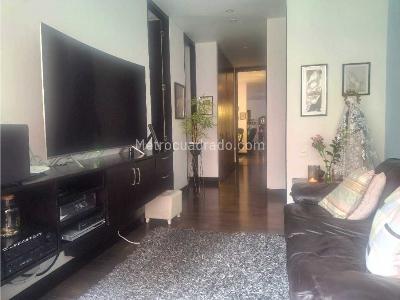 Apartamento de 3 alcobas en venta en Santa Barbara, Bogotá, 230 m² · foto 17 de 20