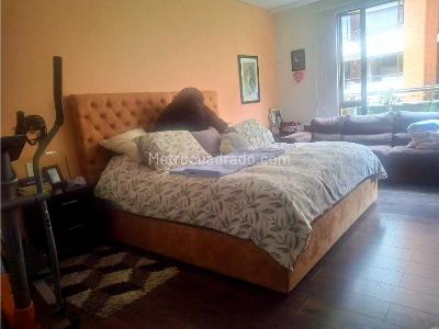 Apartamento de 3 alcobas en venta en Santa Barbara, Bogotá, 230 m² · foto 19 de 20