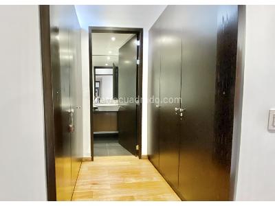Apartamento de 3 alcobas en venta en El Virrey, Bogotá, 207 m² · foto 17 de 20