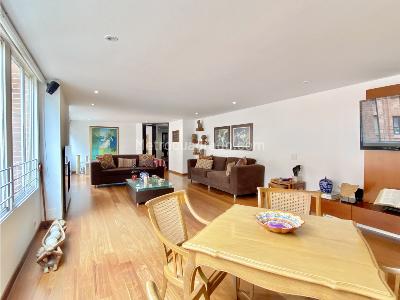 Apartamento de 3 alcobas en venta en El Virrey, Bogotá, 207 m² · foto 6 de 20