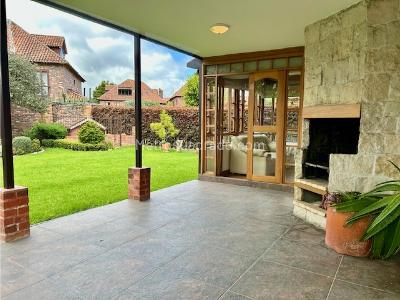 Casa de 4 alcobas en venta en San Jose De Bavaria, Bogotá, 220 m² · foto 11 de 20