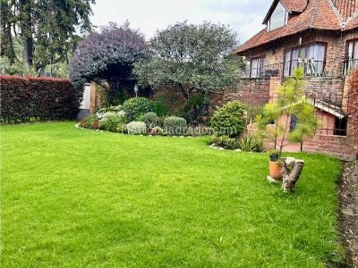 Casa de 4 alcobas en venta en San Jose De Bavaria, Bogotá, 220 m² · foto 5 de 20