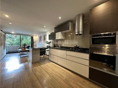 Apartaestudio en venta en El Contador, Bogotá, 56 m² · foto 2 de 20