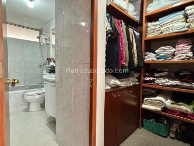 Apartamento en venta en Chico Norte, Bogotá · foto 9 de 16