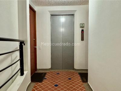 Apartamento en venta en La Floresta, Bogotá · foto 13 de 18
